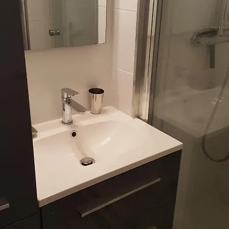 4 Personnes Rdc Avec Jardin Et Parking Sous Terrain * Samoëns